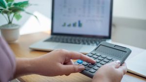 How to Calculate After Tax Income in the UK on a £30000 Salary